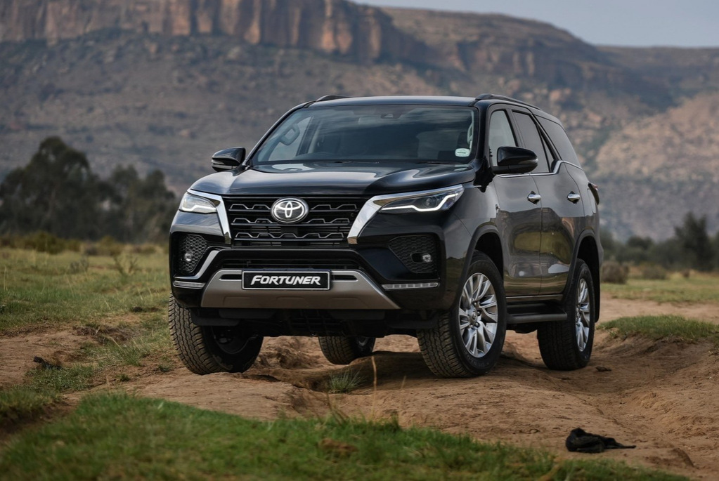 Test av uppdaterade SUV:en Toyota Fortuner