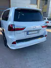 Lexus LX570/450d 2008–2022 Restylingkit från modell 2008-2016 till TRD Sport (2021+) foto 10