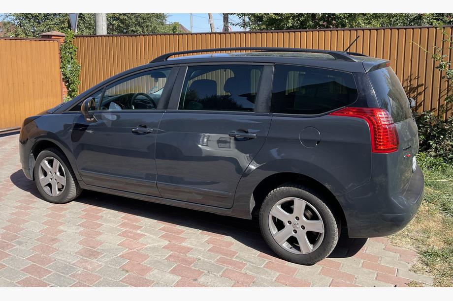 Peugeot 5008 2009–2016 OmsaLine Solid takrails (2 st, svarta) Image