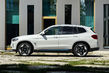 Test av den elektriska crossovern BMW iX3 foto 4