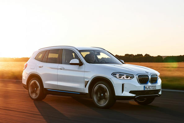 Test av den elektriska crossovern BMW iX3