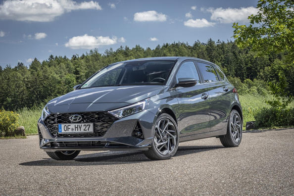Nya generationens framhjulsdrivna kompakta halvkombi Hyundai i20