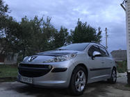 Peugeot 207 2006–2014 Huvdeflektor VIP foto 2
