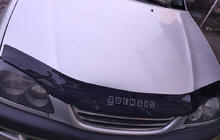 Toyota Avensis 1998–2003 Huvdeflektor (VIP) foto 1