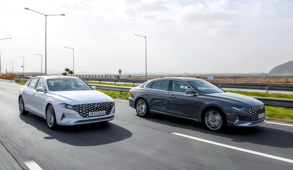 Uppdaterad Hyundai Grandeur-sedan i sjätte generationen