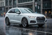 Audi Q5 2017–2025 Sidosteg RedLine (2 st, aluminium) foto 1