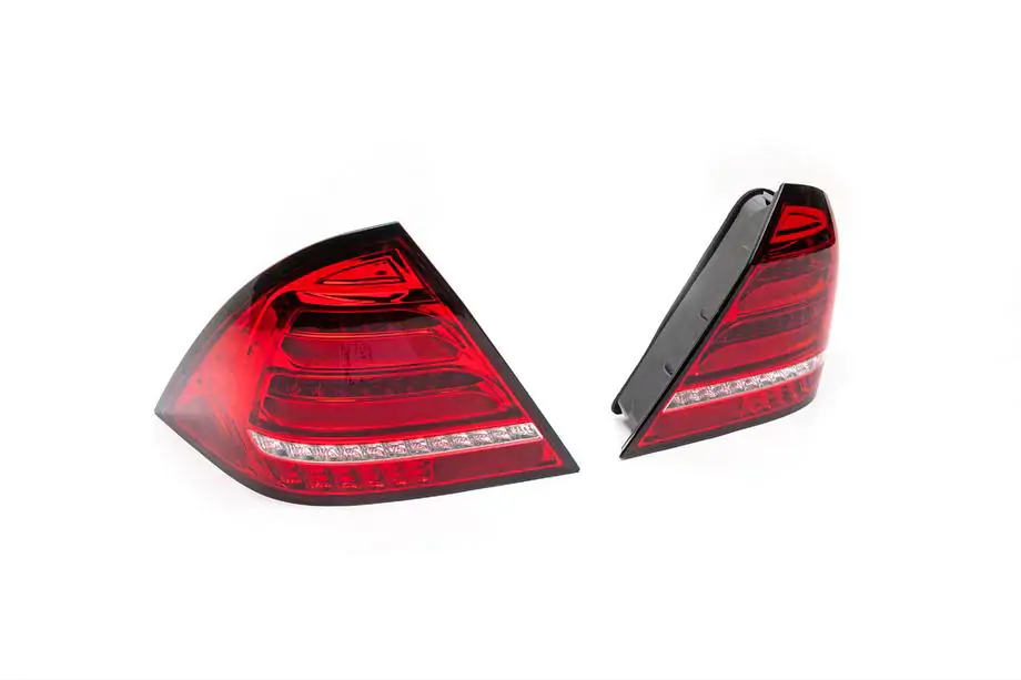 Mercedes C-klass W203 2000–2007 LED-bromsljus bak (2 st.) Foto 4