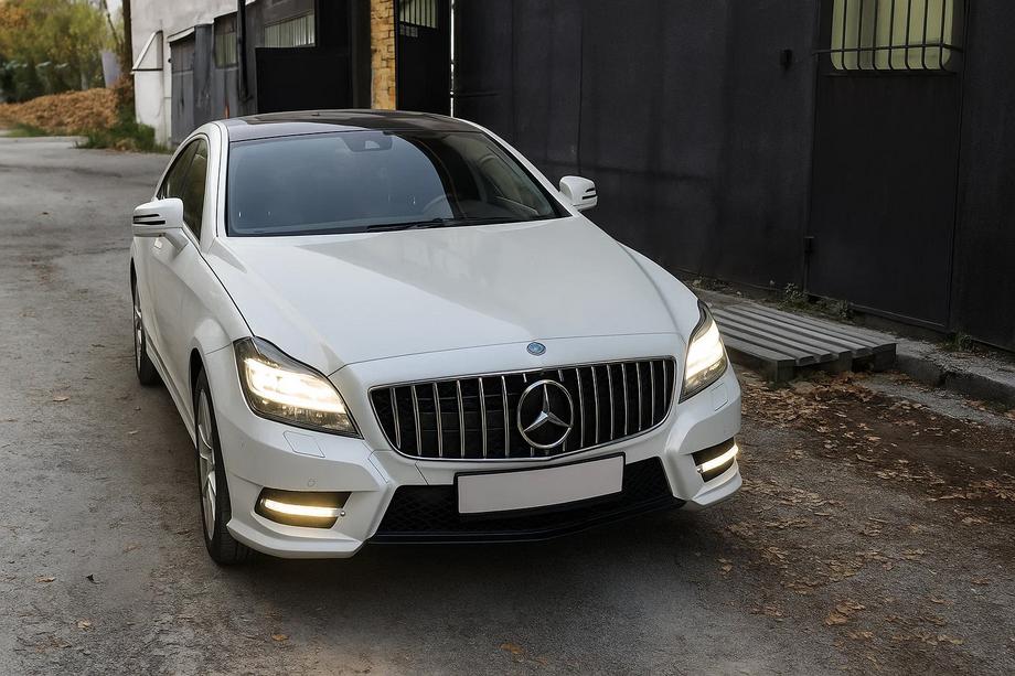 Mercedes CLS C218 2011–2018 Frontgrill 2011-2014 (GT Panamericana) Image