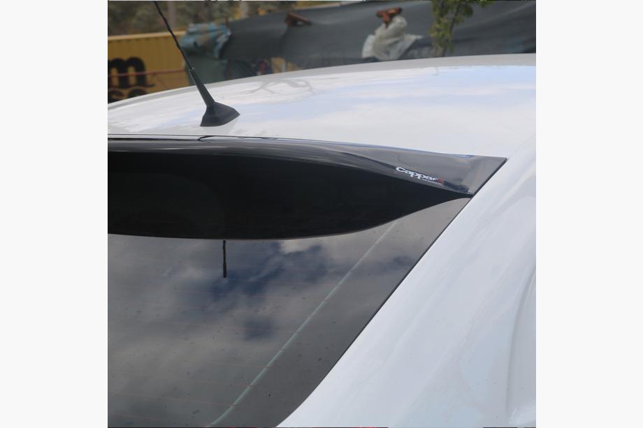 Renault Megane IV 2016–2025 Spoilerskydd (ABS) Foto 6