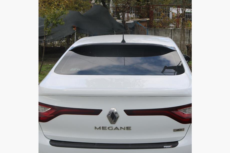 Renault Megane IV 2016–2025 Spoilerskydd (ABS) Foto 7