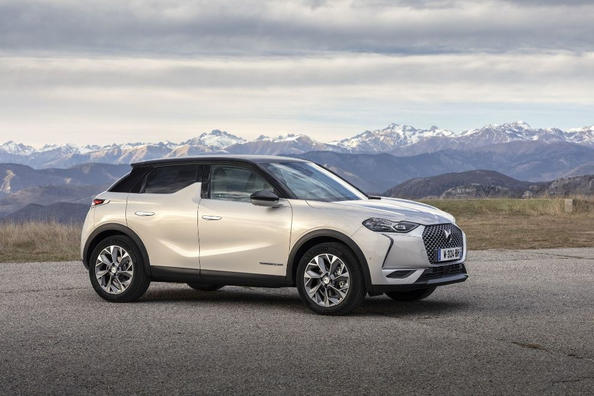 Elektrisk version av stads-crossovern DS 3 Crossback E-Tense
