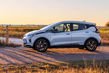 Test av den uppdaterade halvkombin Chevrolet Bolt EV foto 3