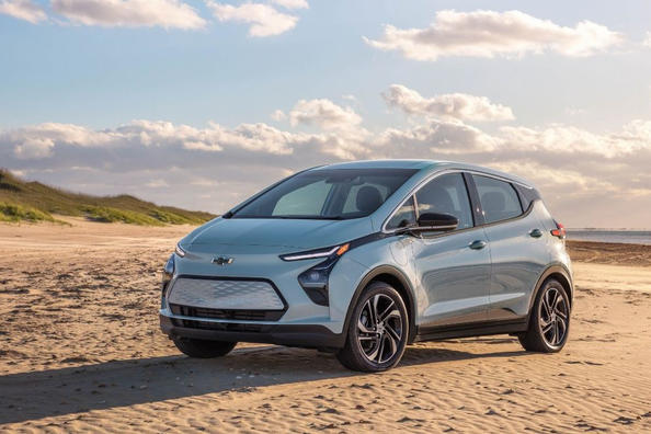 Test av den uppdaterade halvkombin Chevrolet Bolt EV