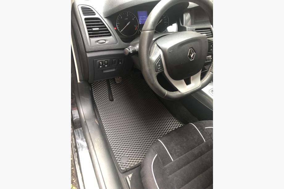 Renault Laguna 2007–2015 EVA bilmattor (svarta) Foto 3