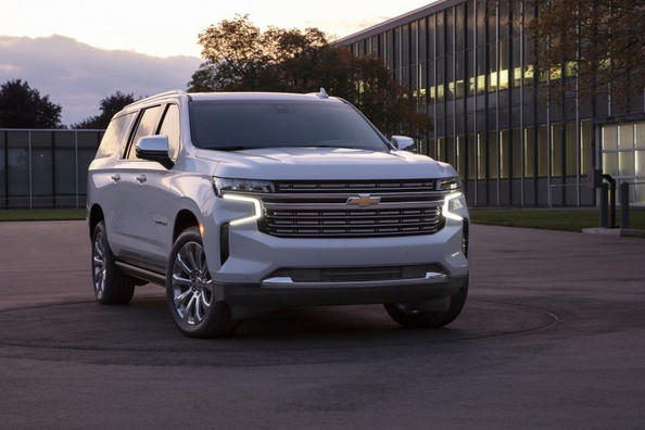 Stor åttasitsig SUV: Chevrolet Suburban