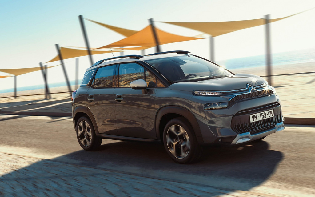 Test av uppdaterade crossovern Citroen C3 Aircross
