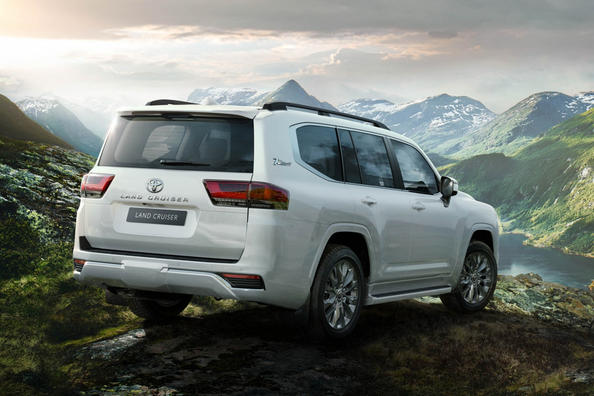 Test av sjunde generationens Toyota Land Cruiser 300 Foto 6