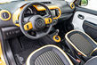 Recension av den uppdaterade kompakta halvkombin Renault Twingo foto 7
