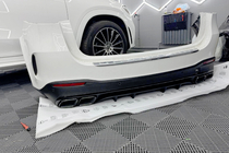 Mercedes GLE W167 2018– Bakre diffuser med avgasutblås GLE63 Black (2018-2026) foto 3