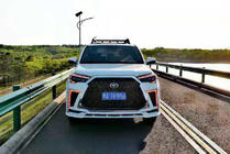 Toyota 4Runner 2009–2024 Restyling bodykit-sats foto 3