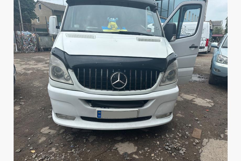 Mercedes Sprinter W906 2006–2018 Frontgrill GT Panamericana Chrome (2006-2013) Foto 6