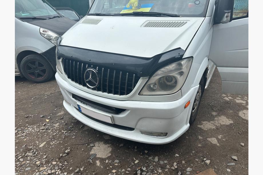 Mercedes Sprinter W906 2006–2018 Frontgrill GT Panamericana Chrome (2006-2013) Foto 7