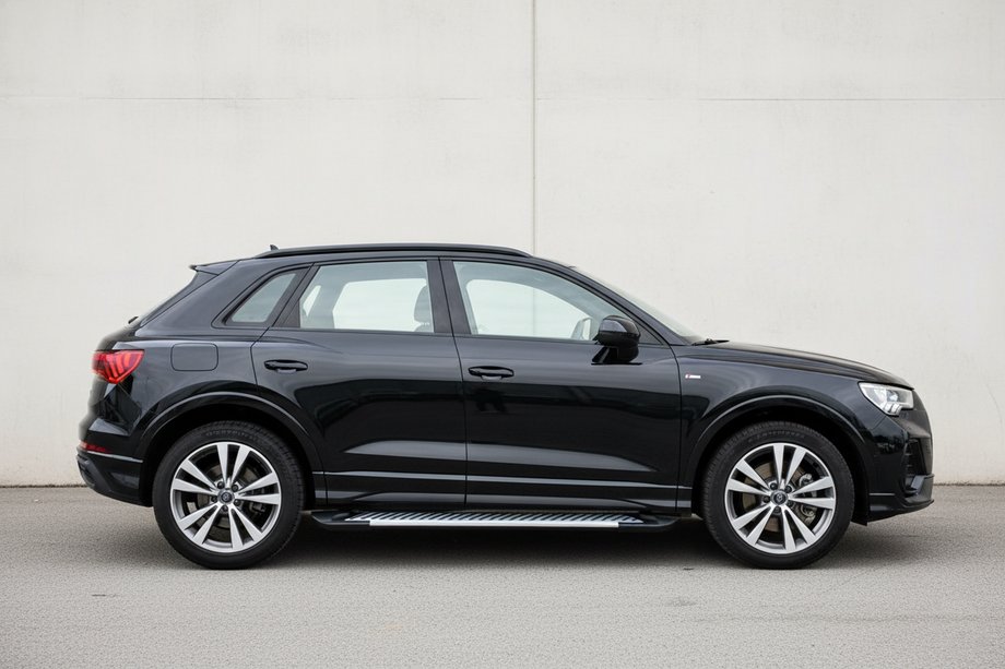 Audi Q3 2019–2025 Sidosteg Line (2 st, aluminium) Image