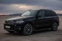 BMW X5 F15 2013–2018 Sidosteg Allmond Black (2 st, aluminium) foto 1