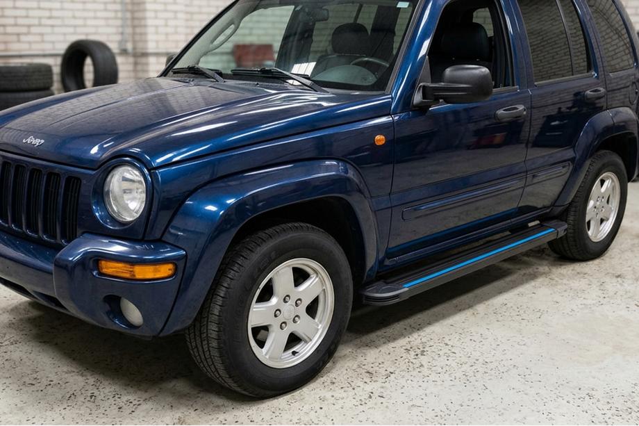 Jeep Cherokee/Liberty 2002–2007 Sidosteg Maya Blue (2 st, aluminium) Image