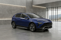 Hyundai Bayon 2021– Sidosteg Vision New Black (2 st, aluminium) foto 1