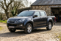 Isuzu D-Max 2011–2019 Sidosteg Allmond Black (2 st, aluminium) foto 1