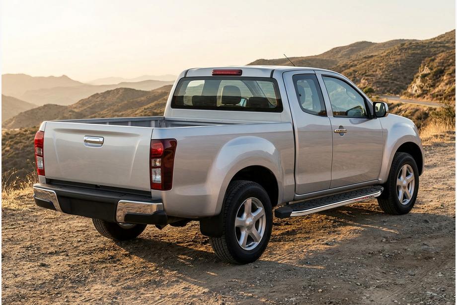 Isuzu D-Max 2011–2019 Sidosteg BlackLine (2 st, aluminium) Image
