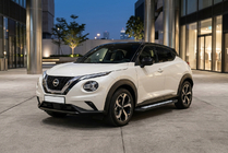 Nissan Juke 2020– Sidosteg Vision New Black (2 st, aluminium) foto 1