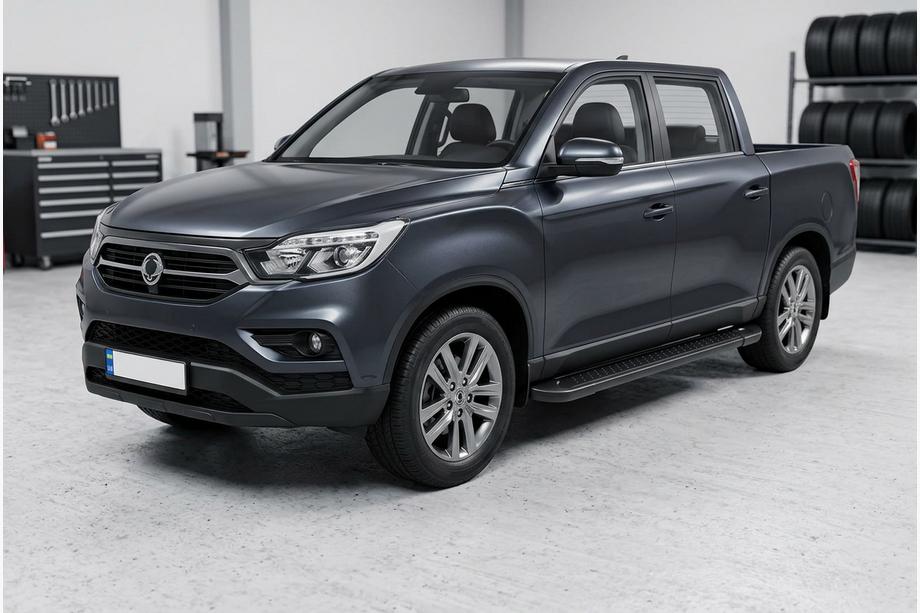 SsangYong Musso II 2018– Sidosteg Allmond Black (2 st, aluminium) Image
