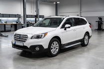 Subaru Outback 2014–2019 Sidosteg Allmond Grey (2 st, aluminium) foto 1
