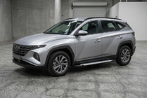 Hyundai Tucson NX4 2021– Sidosteg Allmond Grey (2 st, aluminium) foto 1
