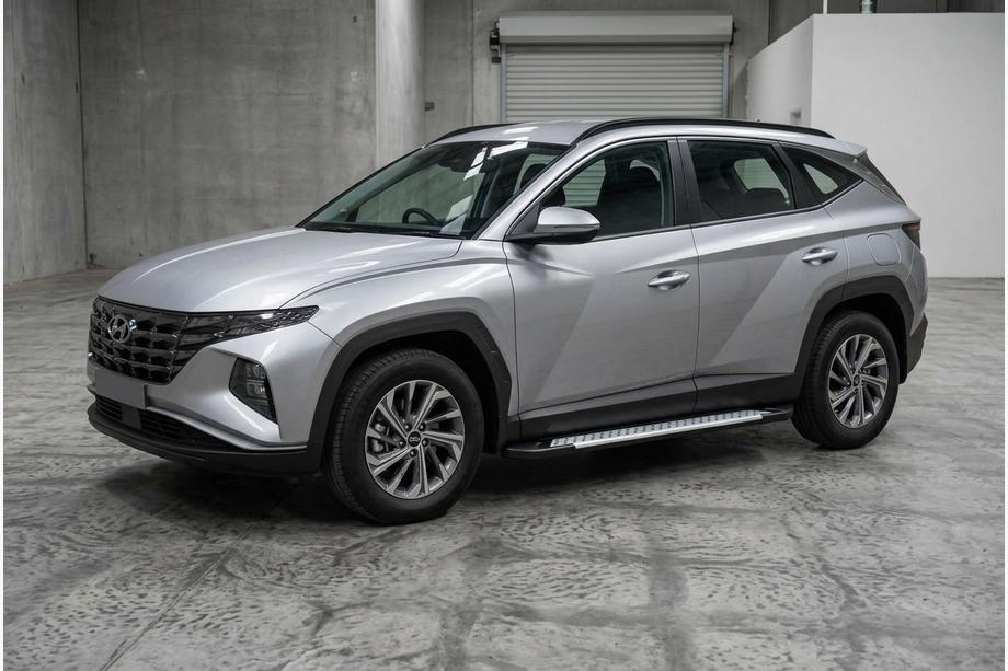 Hyundai Tucson NX4 2021– Sidosteg Allmond Grey (2 st, aluminium) Image