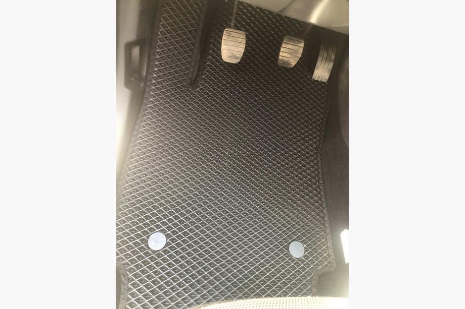 Renault Captur 2013–2019 EVA bilmattor (svarta) Image