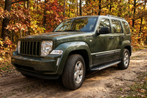 Jeep Cherokee/Liberty 2007–2013 Sidosteg Duru (2 st, aluminium) foto 1