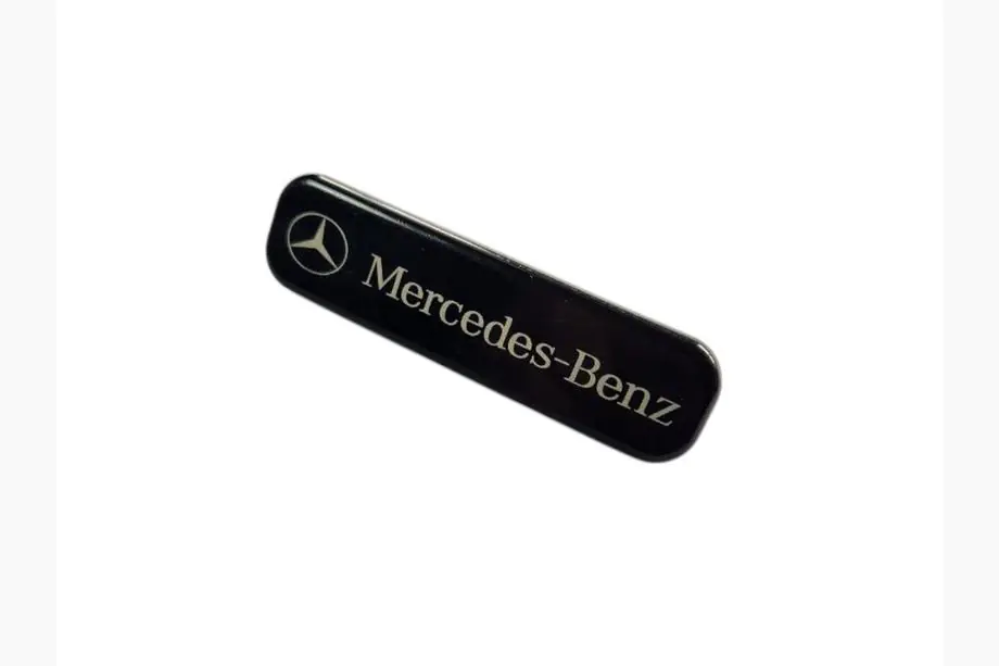 Mercedes-Benz Emblem för bilmattor (1 st.) Image