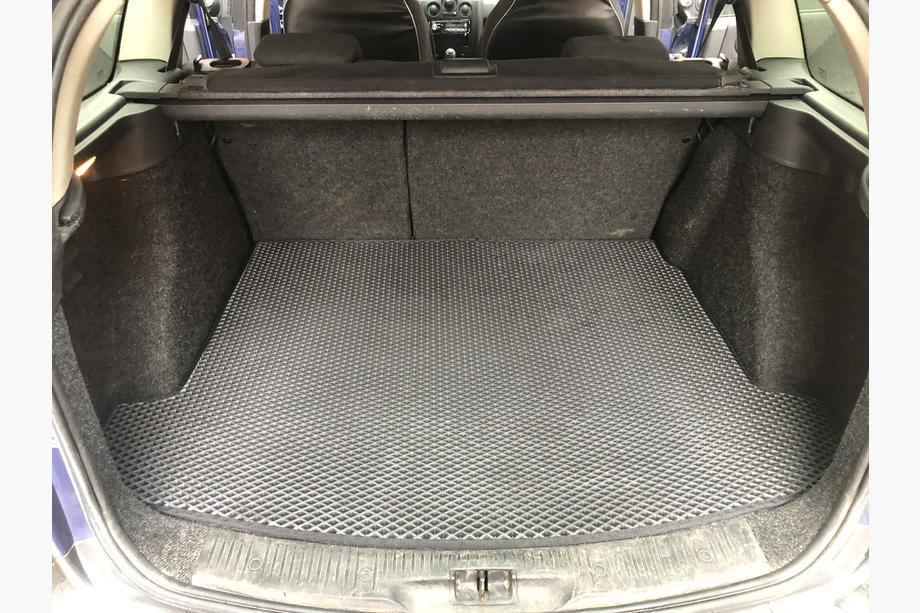 Renault Megane II 2004–2009 Bagagerumsmatta SW (EVA, svart) Image