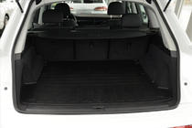 Audi Q7 2015–2026 Gummimatta till bagageutrymmet (Stingray) foto 2