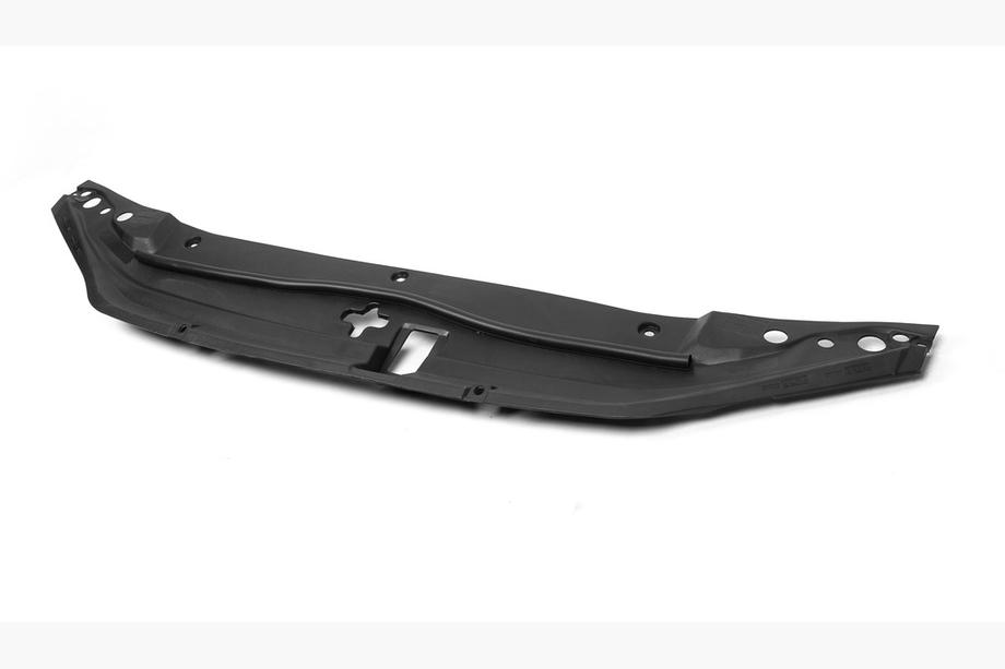 Toyota Land Cruiser 200 2007–2021 Plastpanel under intercooler för bensinmotorer Image
