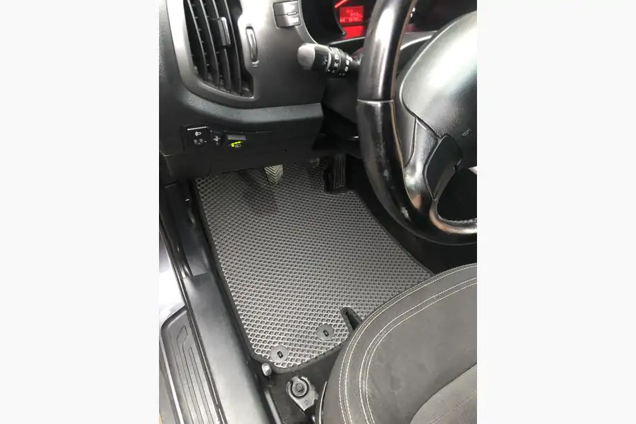 Kia Sportage 2010–2015 EVA V2 bilmattor (svarta) Image