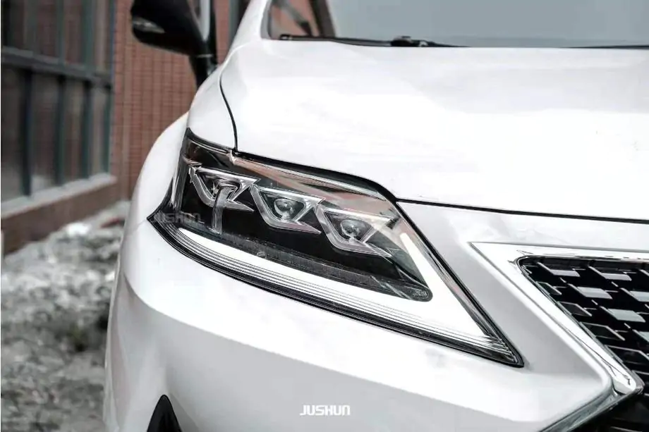 Lexus RX 2009–2015 Strålkastare fram (2 st, design 2020) Image