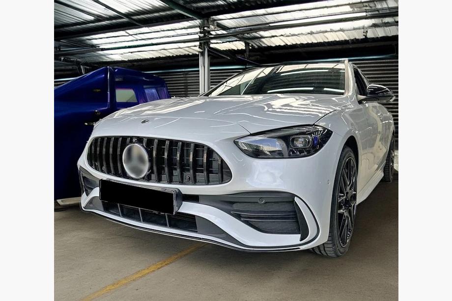 Mercedes C-klass W206 2022– GT Panamericana frontgrill (för AMG-Line) Image