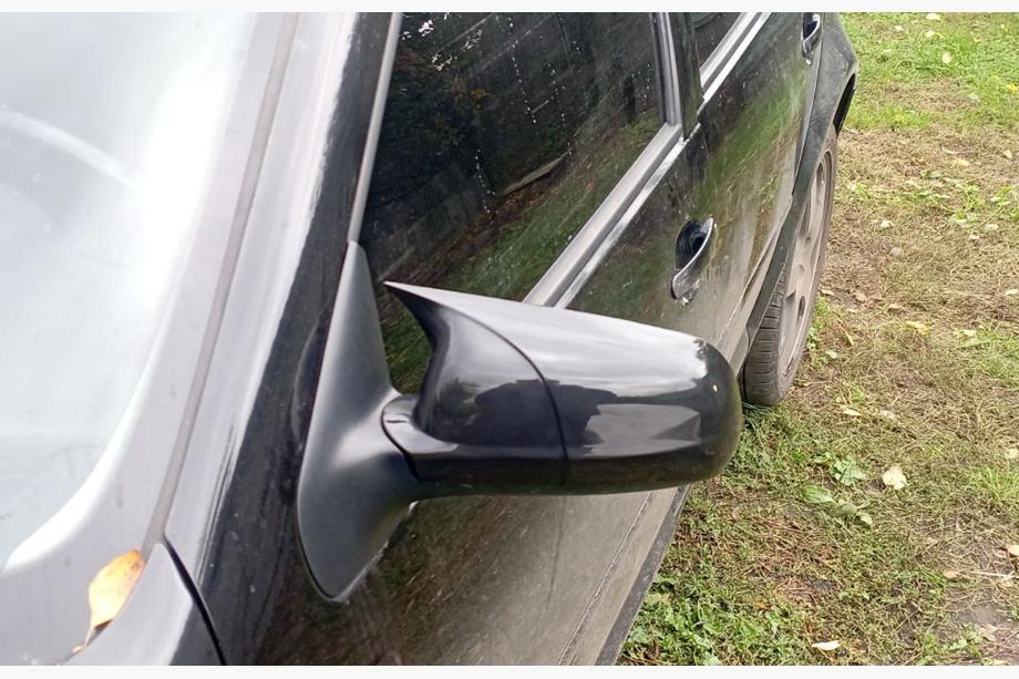 Volkswagen Passat B5 1997–2005 Spegelkåpor RLine-Look (1996-2003, 2 st) Image
