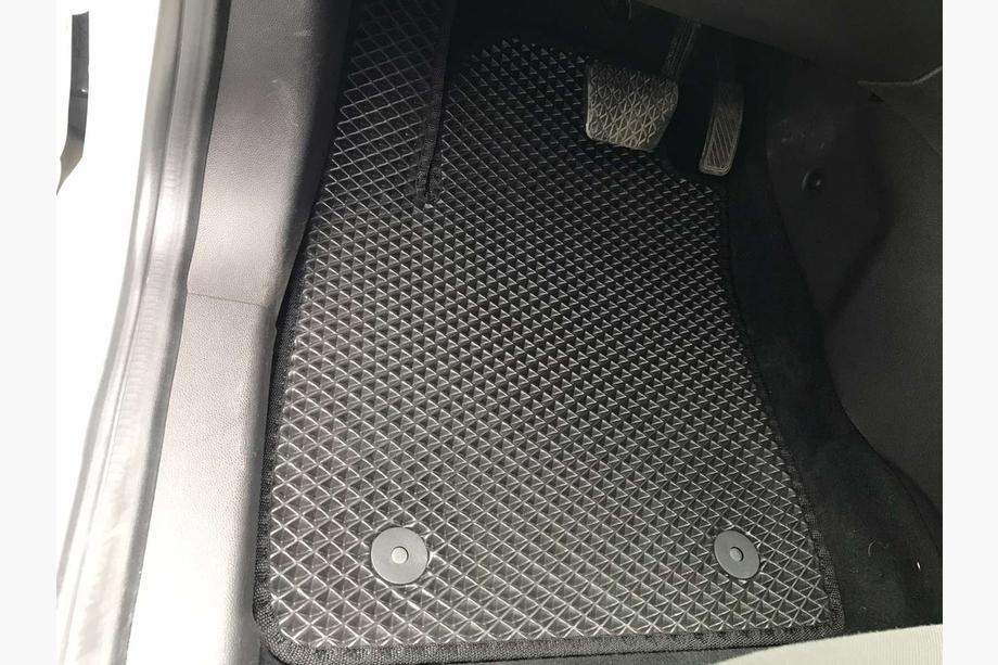 Ford Fiesta 2008–2017 EVA bilmattor (svarta) Image