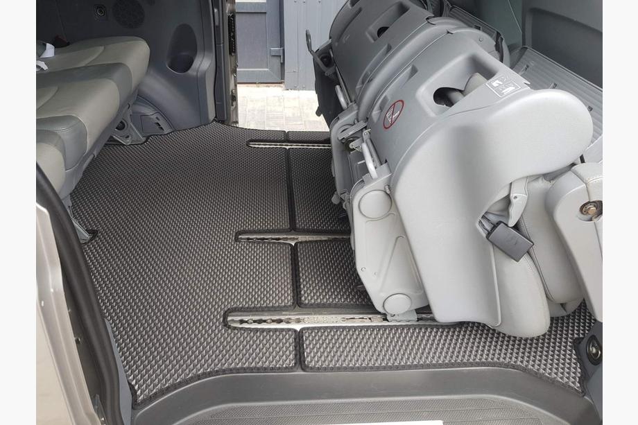 Mercedes Viano 2004–2014 EVA V2 bilmattor (endast avhämtning, komplett kupésats, svart) Image