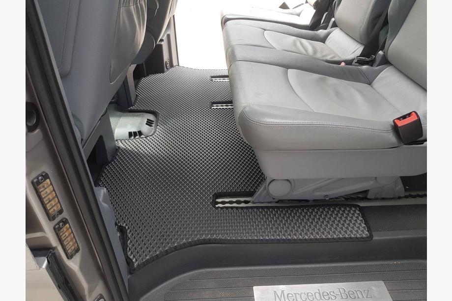 Mercedes Vito W639 2004–2014 EVA V2 bilmattor (Endast avhämtning, komplett set för hela kupén, svarta) Foto 4